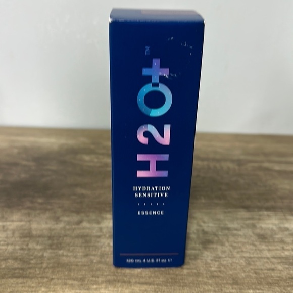 H2O Plus Hydration Sensitive Essence NIB - Picture 2 of 7